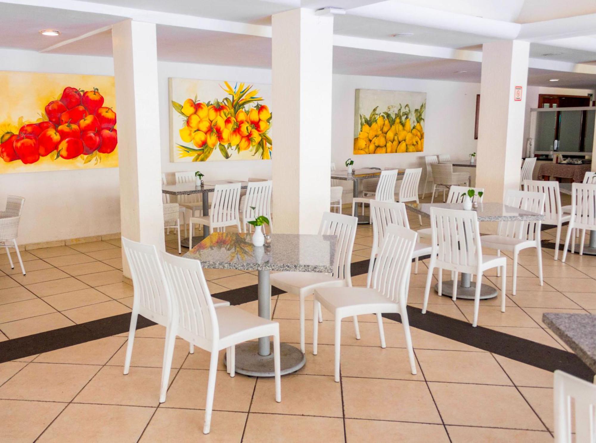 Plaza Pelicanos Club Puerto Vallarta