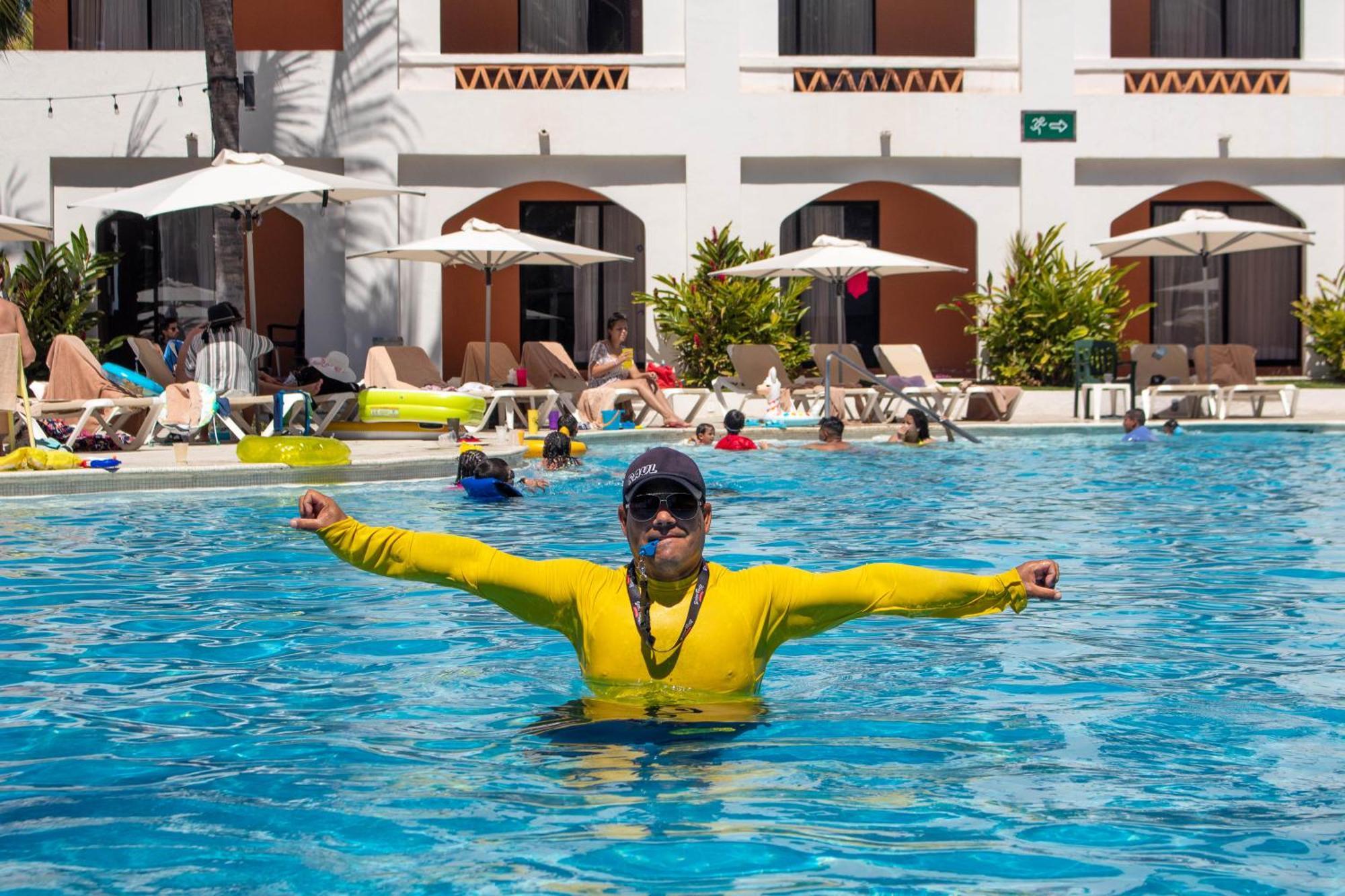 Plaza Pelicanos Club 4*